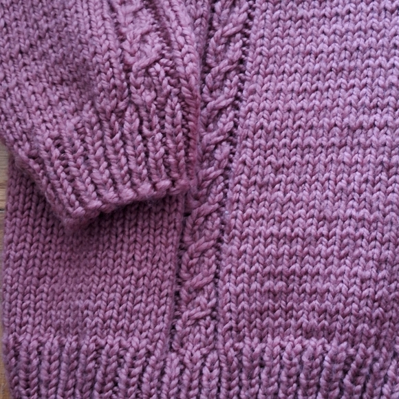 69.Hand-Knit Dust Rose Cardigan. - Picture 3 of 4